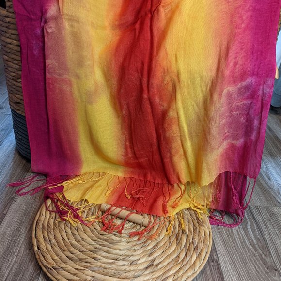NWOT - Vibrant dip dye scarf with fringe - Picture 3 of 4